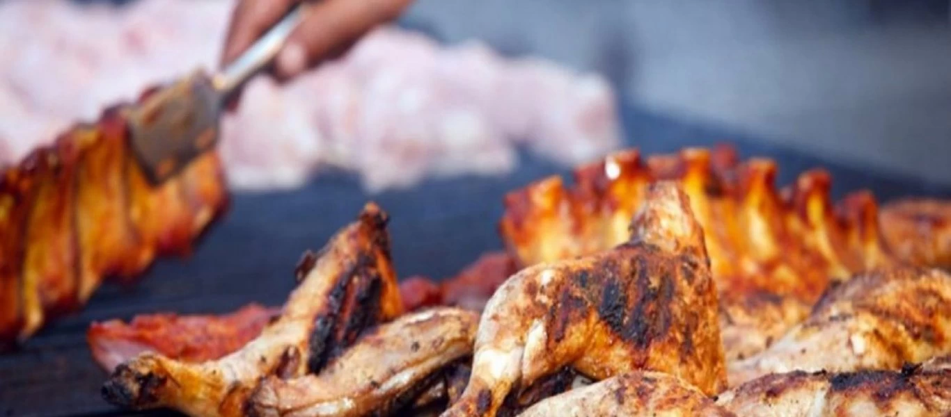 Να πως πρέπει να ψήνετε το κρέας για να μην παράγονται καρκινογόνες ουσίες